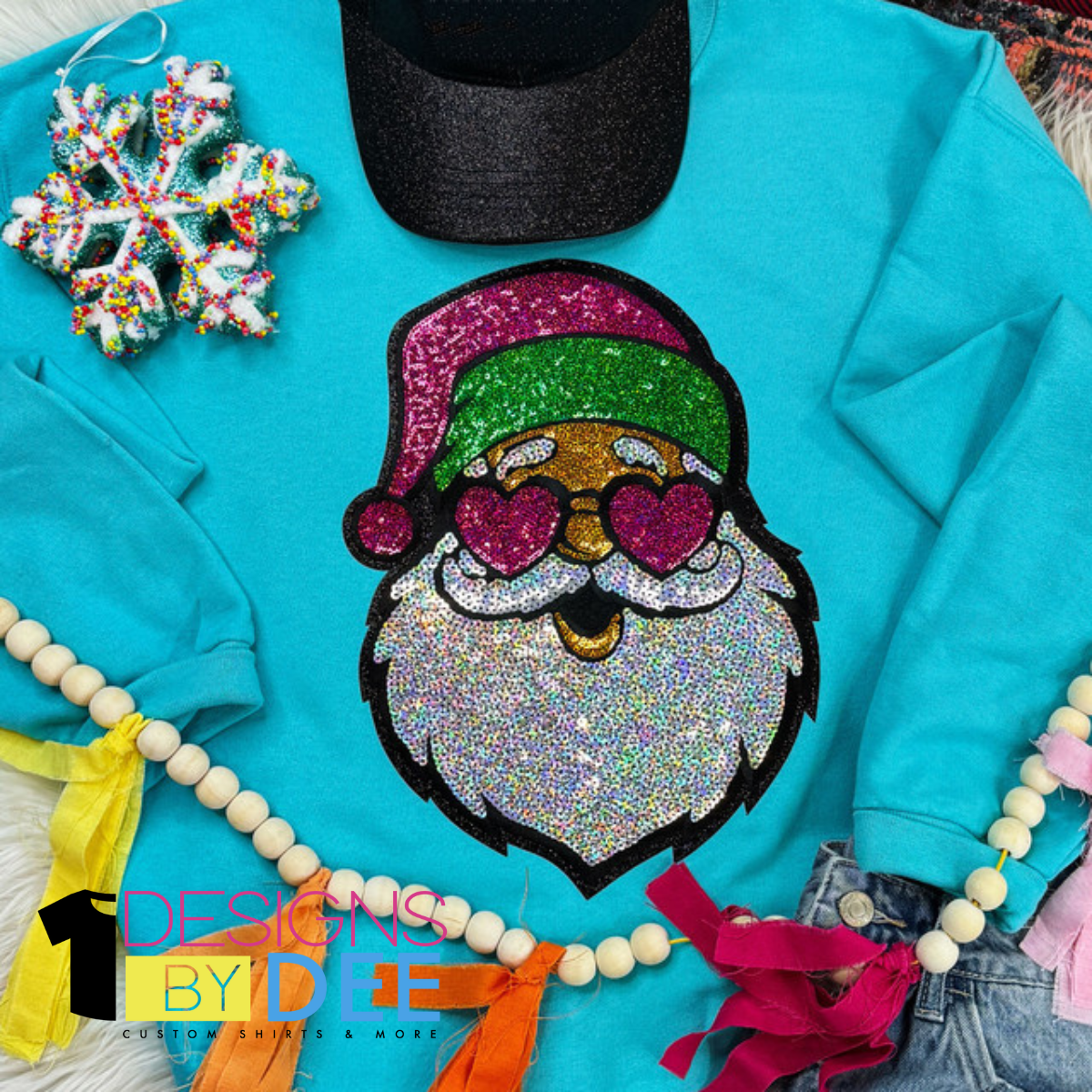 Sequin Santa with Heart Eyes Design